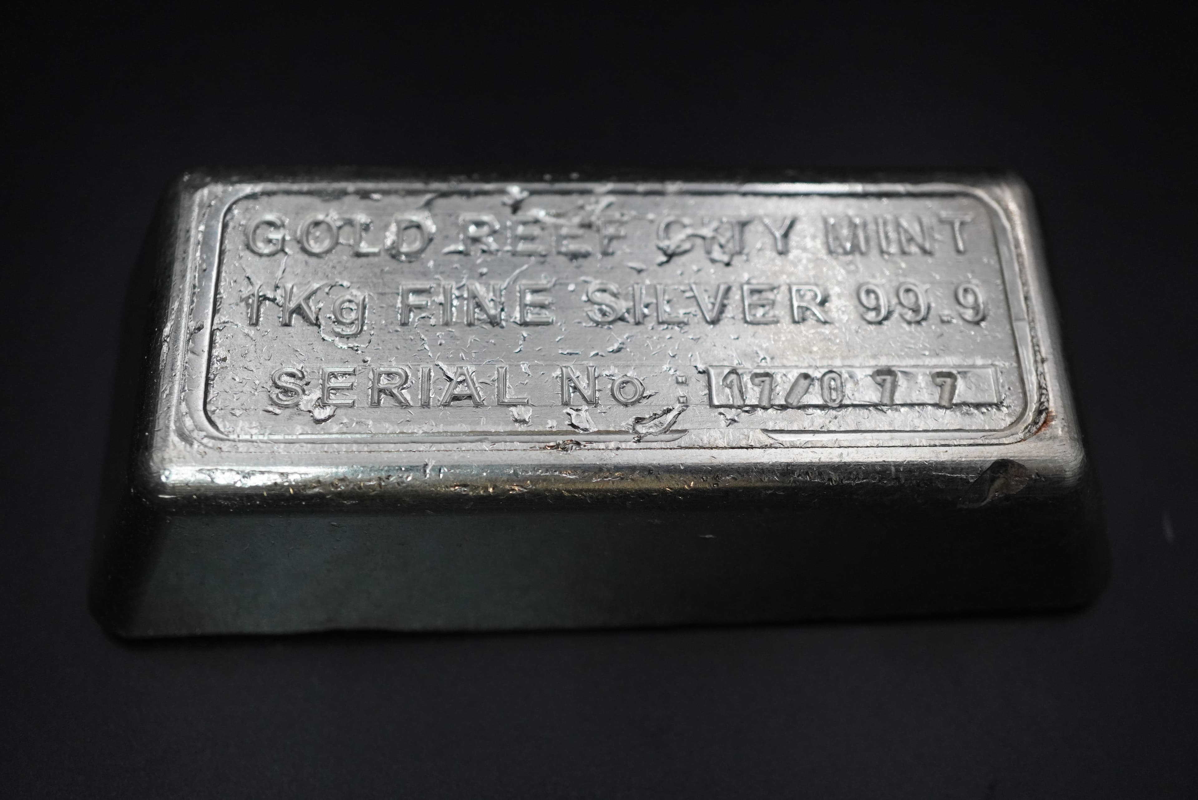 GRC 2013 1kg Fine Silver Bar
