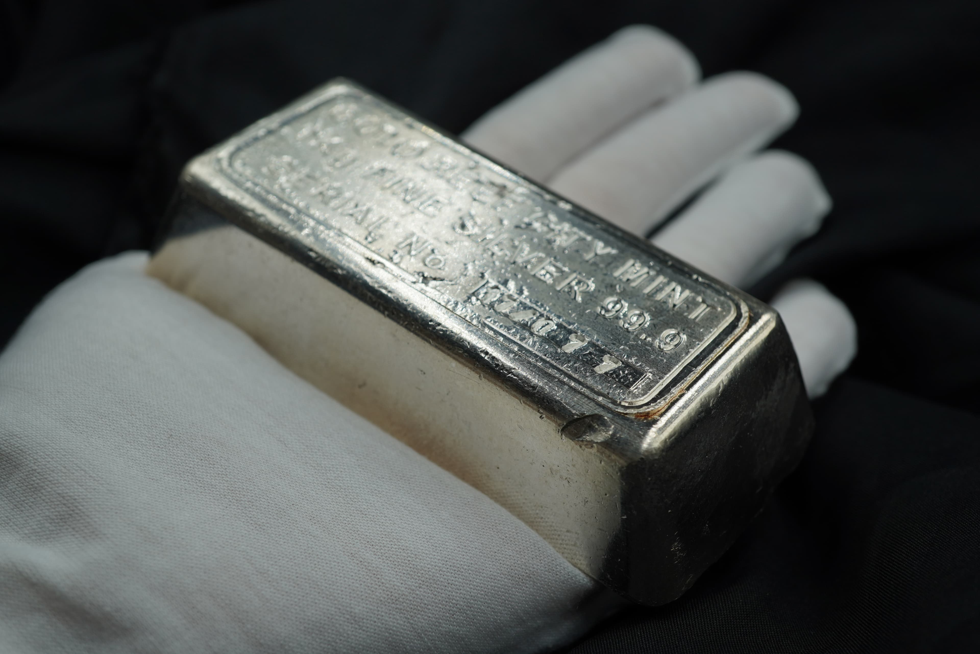 GRC 2013 1kg Fine Silver Bar