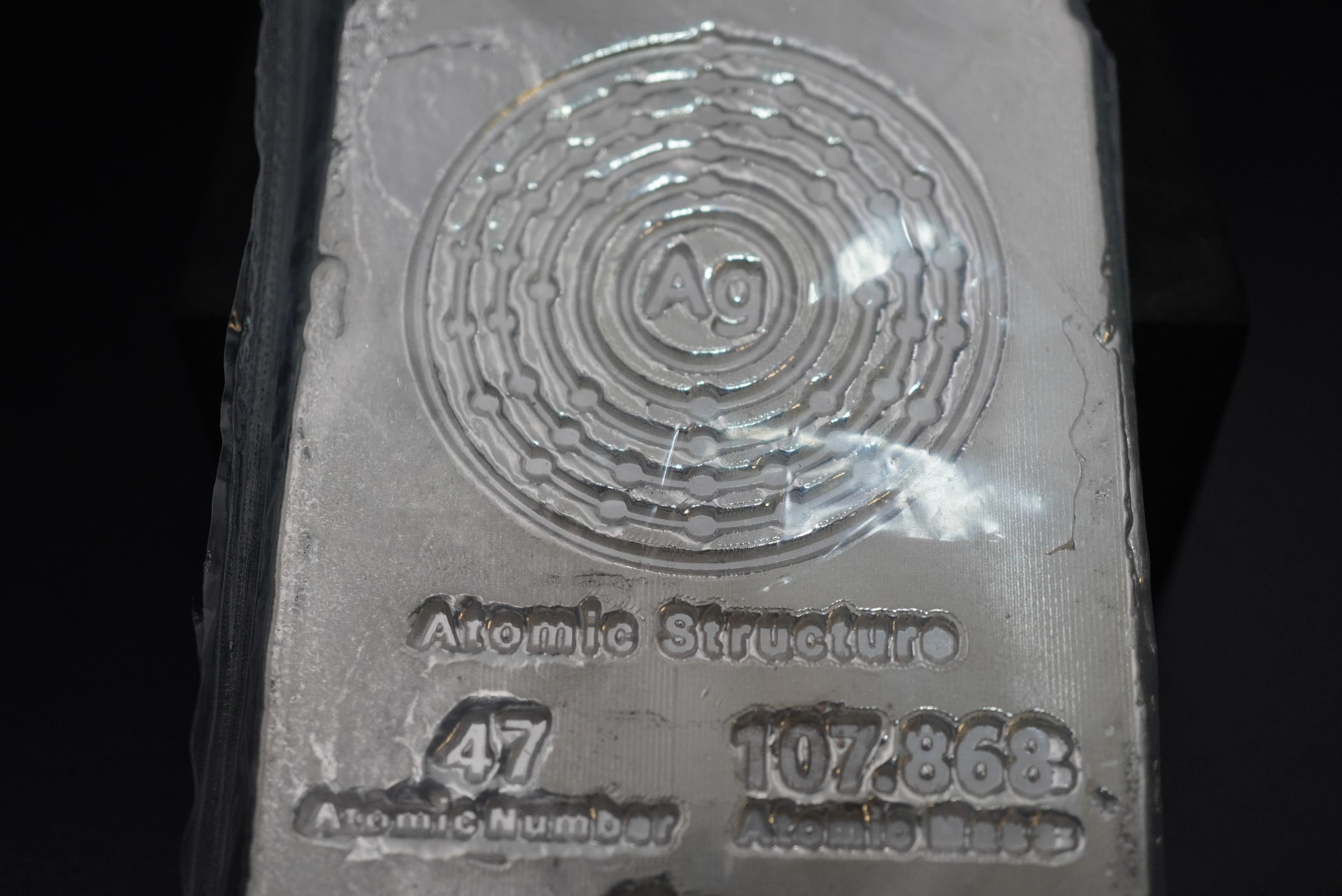 GRC Atomic structure 1kg Fine silver bar