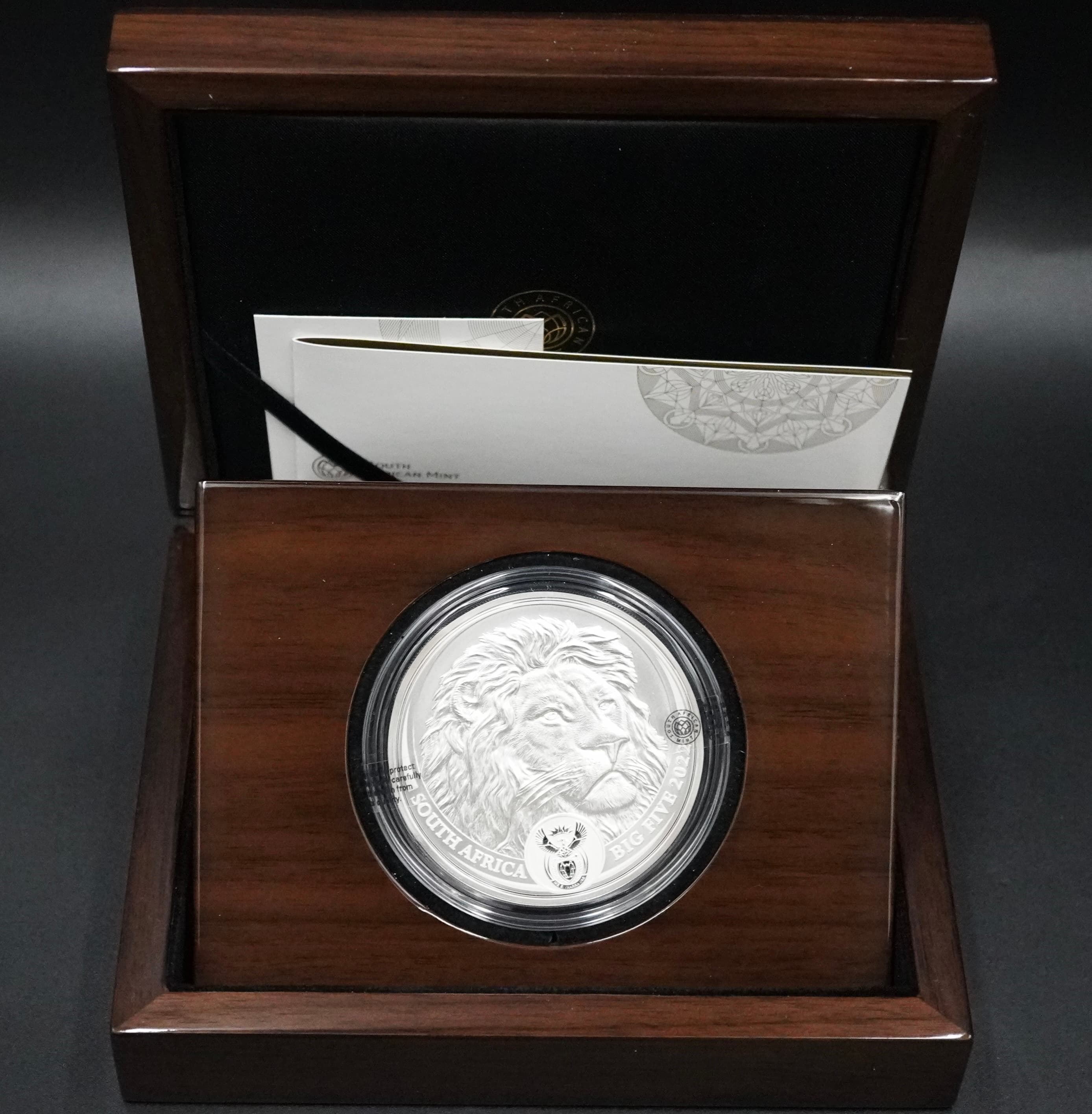 2022 R5 5oz Fine-Silver Brilliant Uncirculated Coin Africa's Big Five - Lion, Series II